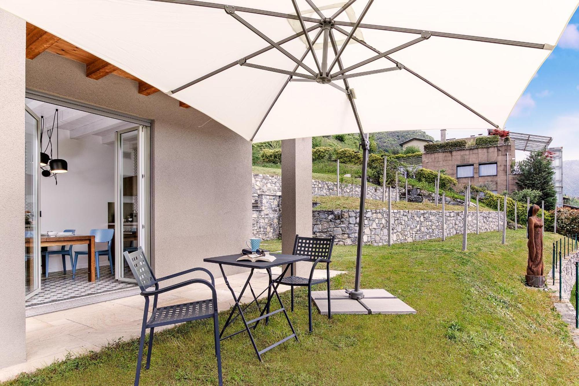 Appartamenti Caffe Maya Maslianico Exterior foto